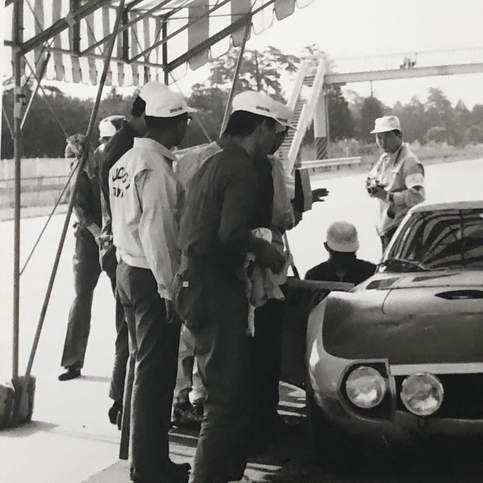 Toyota 2000GT Photo Photograph Print Toyota 2000 GT
