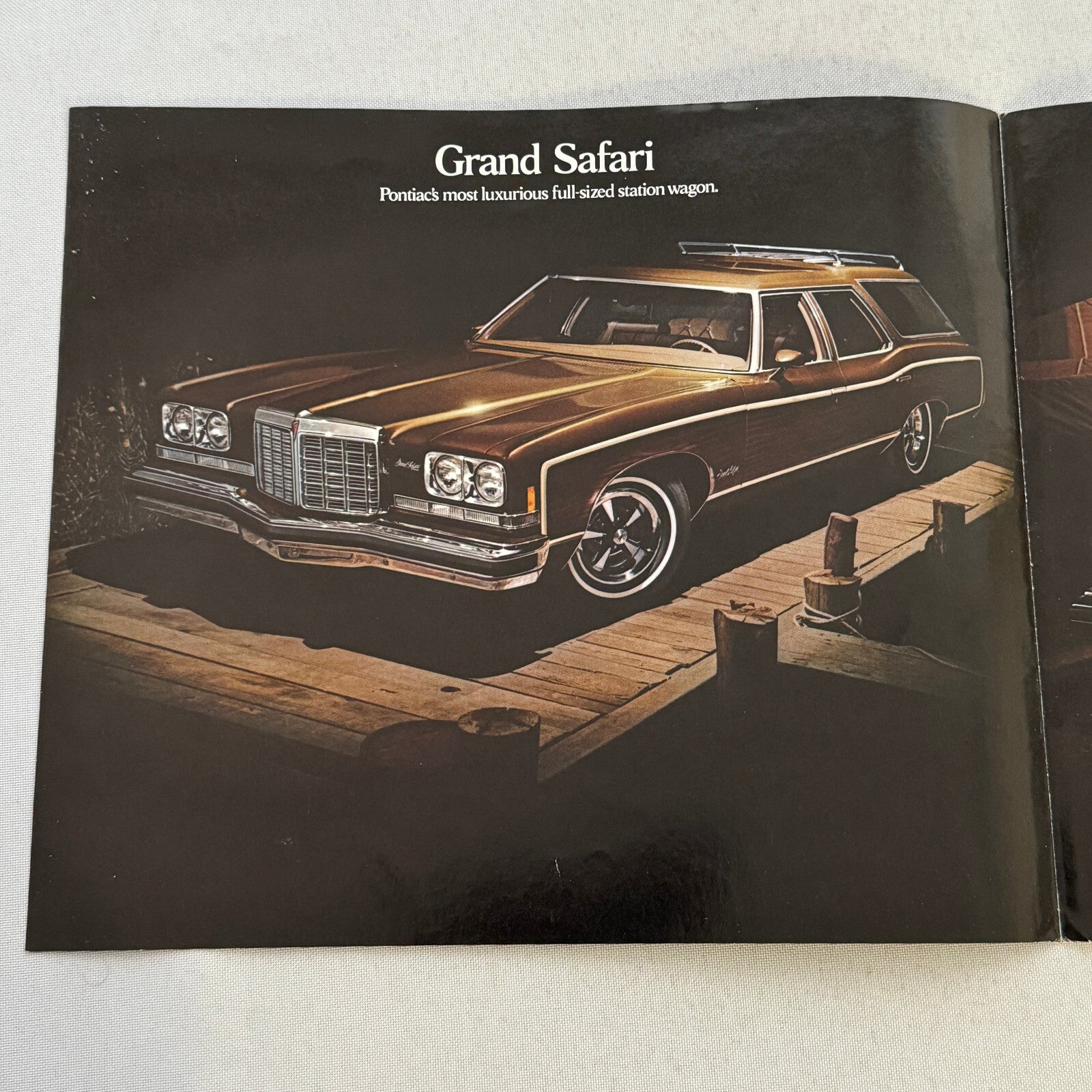 1974 Pontiac Safari Station Wagon Sales Brochure Catalog Grand Catalina LeMans