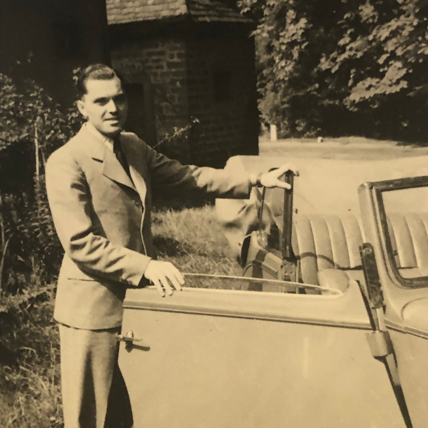 Vintage Photo Photograph Lot of 2 Man with Adler Car ? Germany AL22SM1