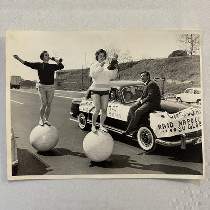 Vintage Italian Circus Act Press Photo Photograph Beautiful Women Balancing Act
