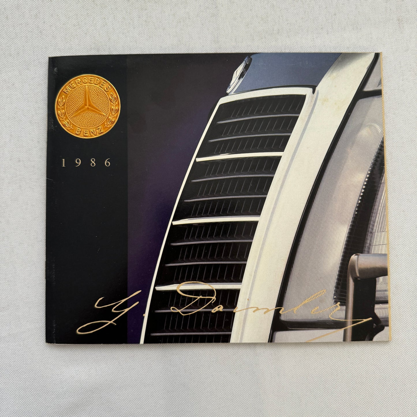 1986 Mercedes Benz Car Sales Brochure Catalog 560SL 560SEC 190D 190E 300D 300E +