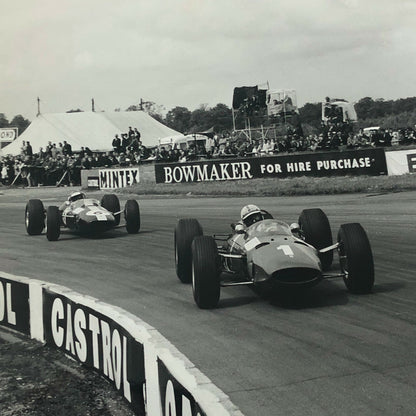 Vintage Grand Prix Racing Photo Photograph John Surtees Mike Spence CAHIER 