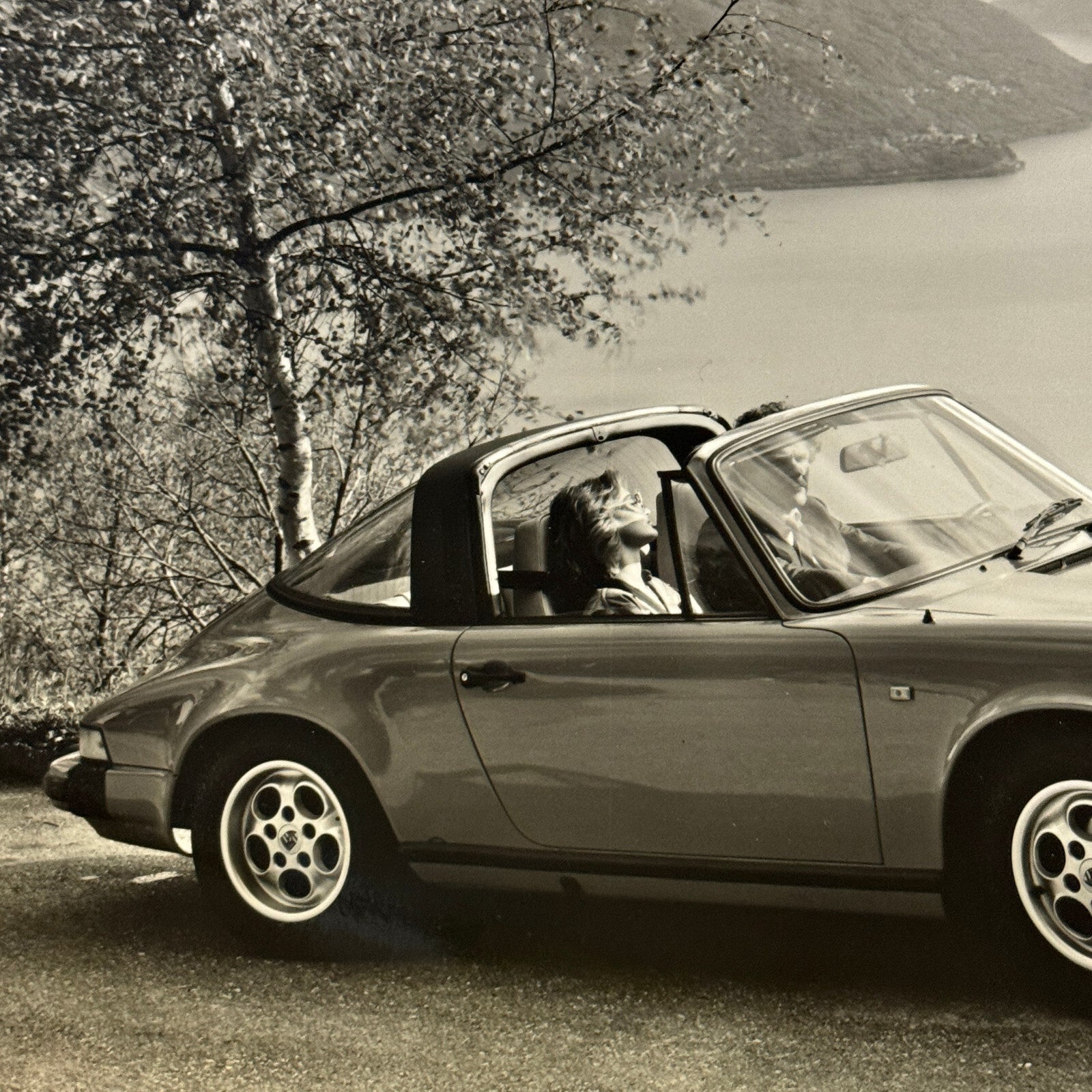 Porsche 911 Carrera Targa Car Factory Press Photo Photograph Werkfoto German