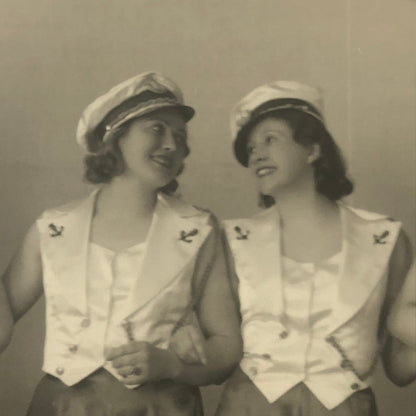 Circus Performers Dancers Comedy Photo Photograph Antony Girls