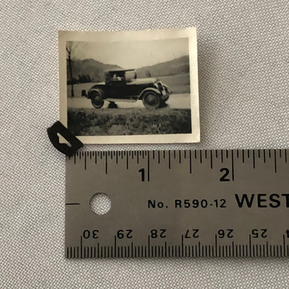 Vintage Photo Photograph Antique Car Automobile - Tag AL22SM2