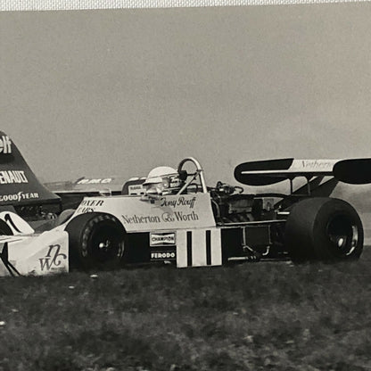 Vintage 1976 Formula 2 F2 Thruxton Grand Prix Racing Photo Photograph ELF Tambay