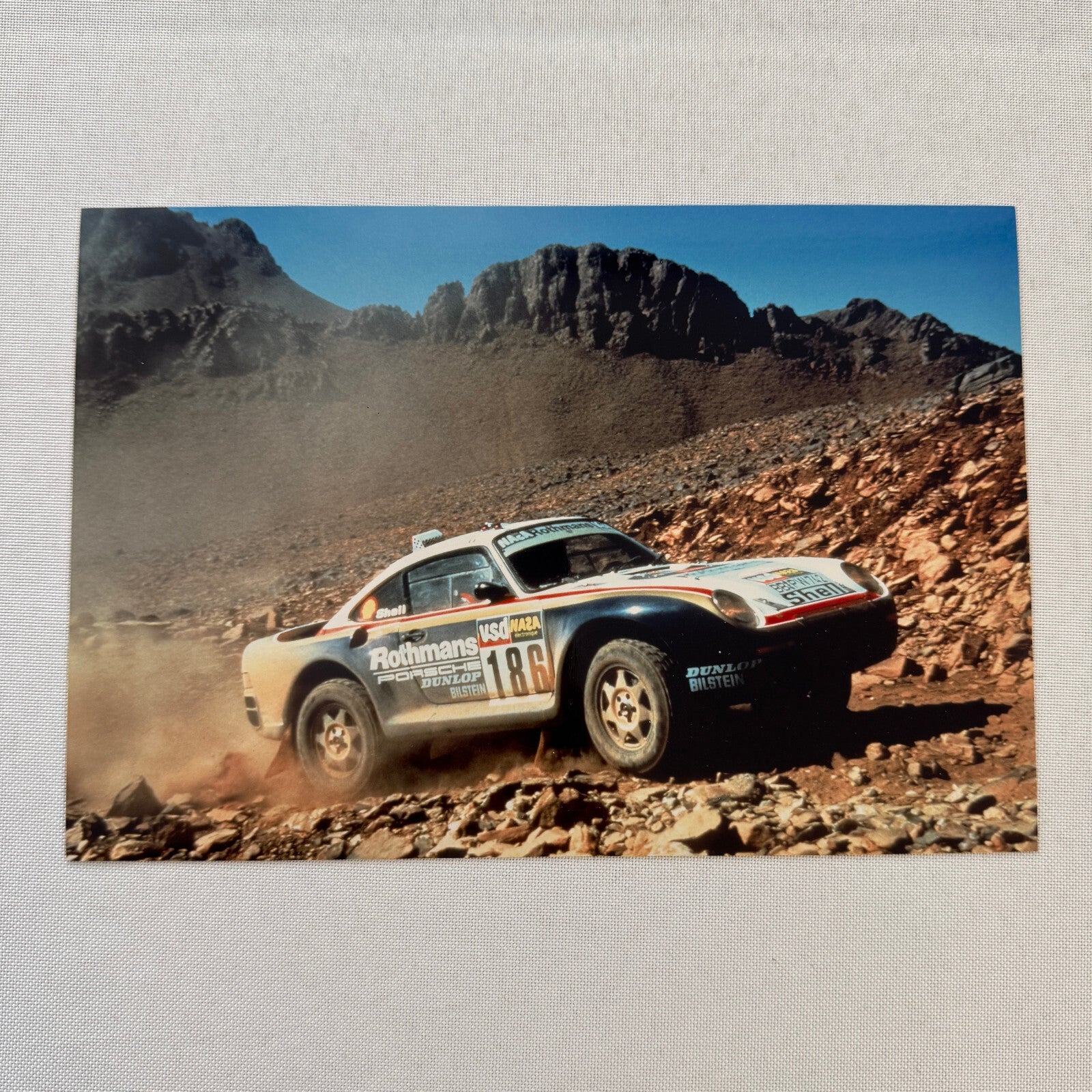 Porsche 959 Paris Dakar Safari Rally Rallye Car Racing Factory Photo Photograph