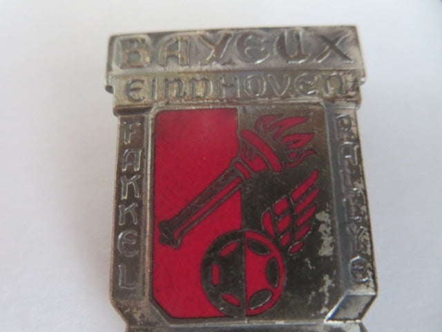 Vintage 1951 Bayeux Eindhoven Fakkel Rallye Car Rally Pin Badge with Date Bar