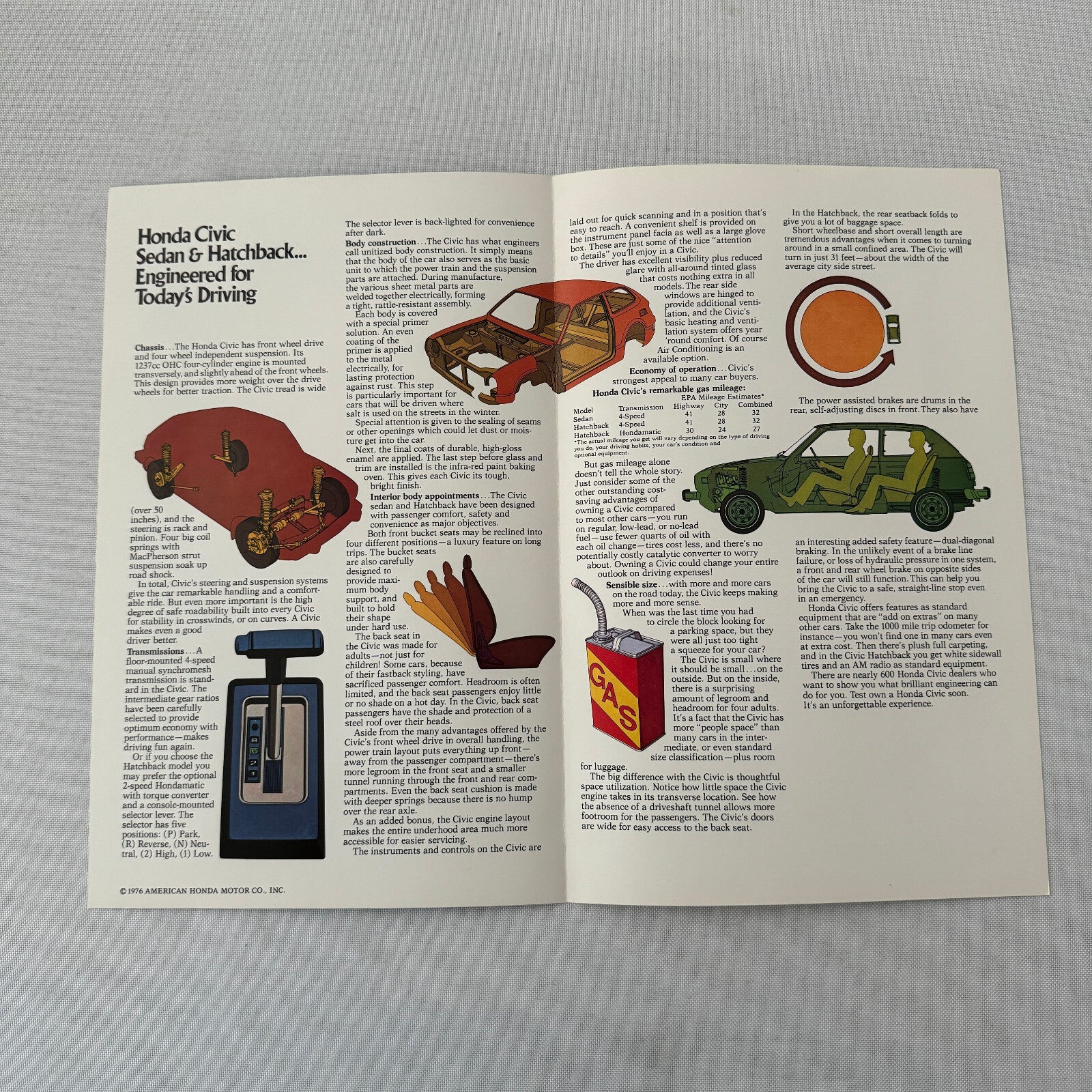 Honda Civic Sedan and Hatchback Sales Brochure Catalog 1976 1977