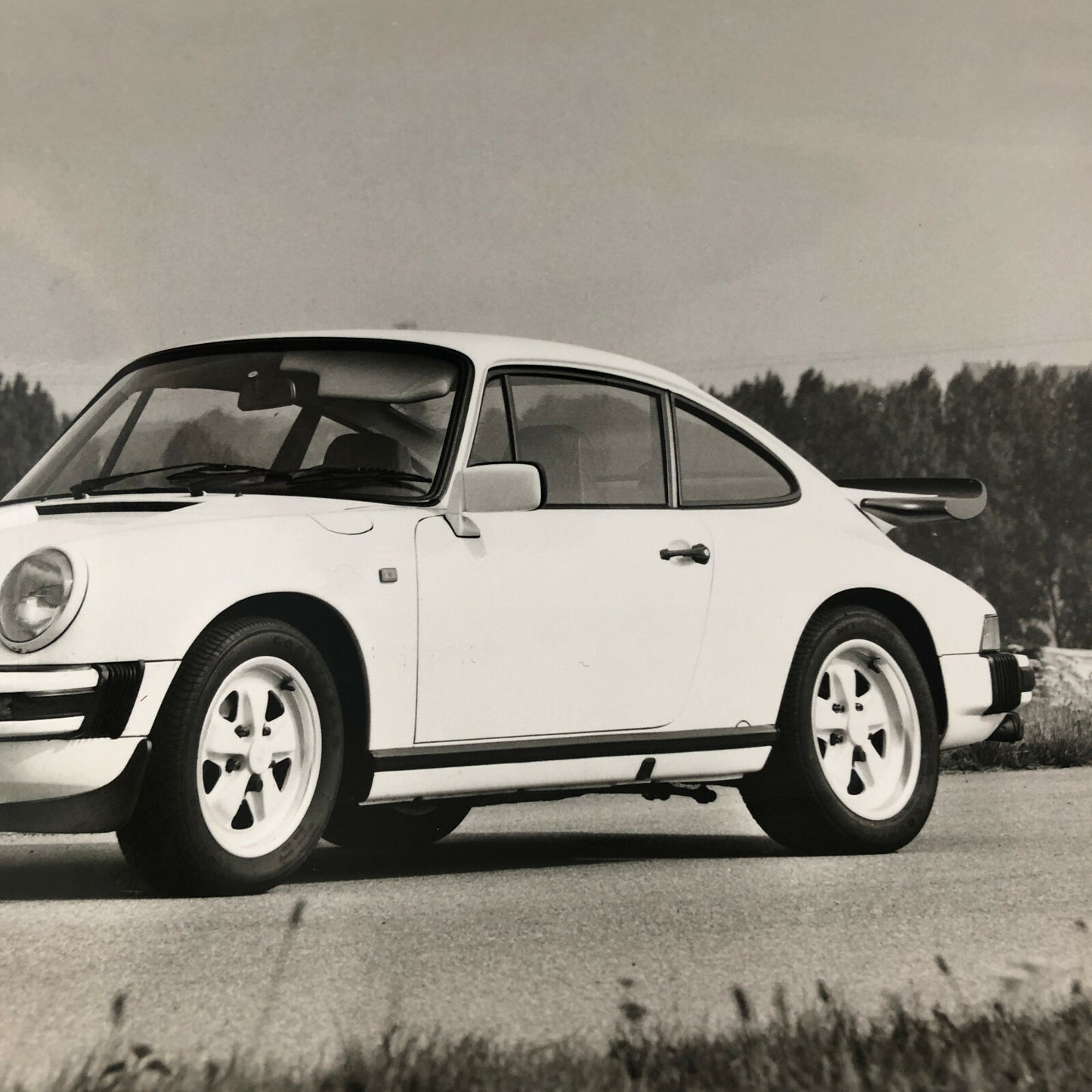 Porsche 911 Carrera Coupe Factory Press Photo Photograph Print Werkfoto