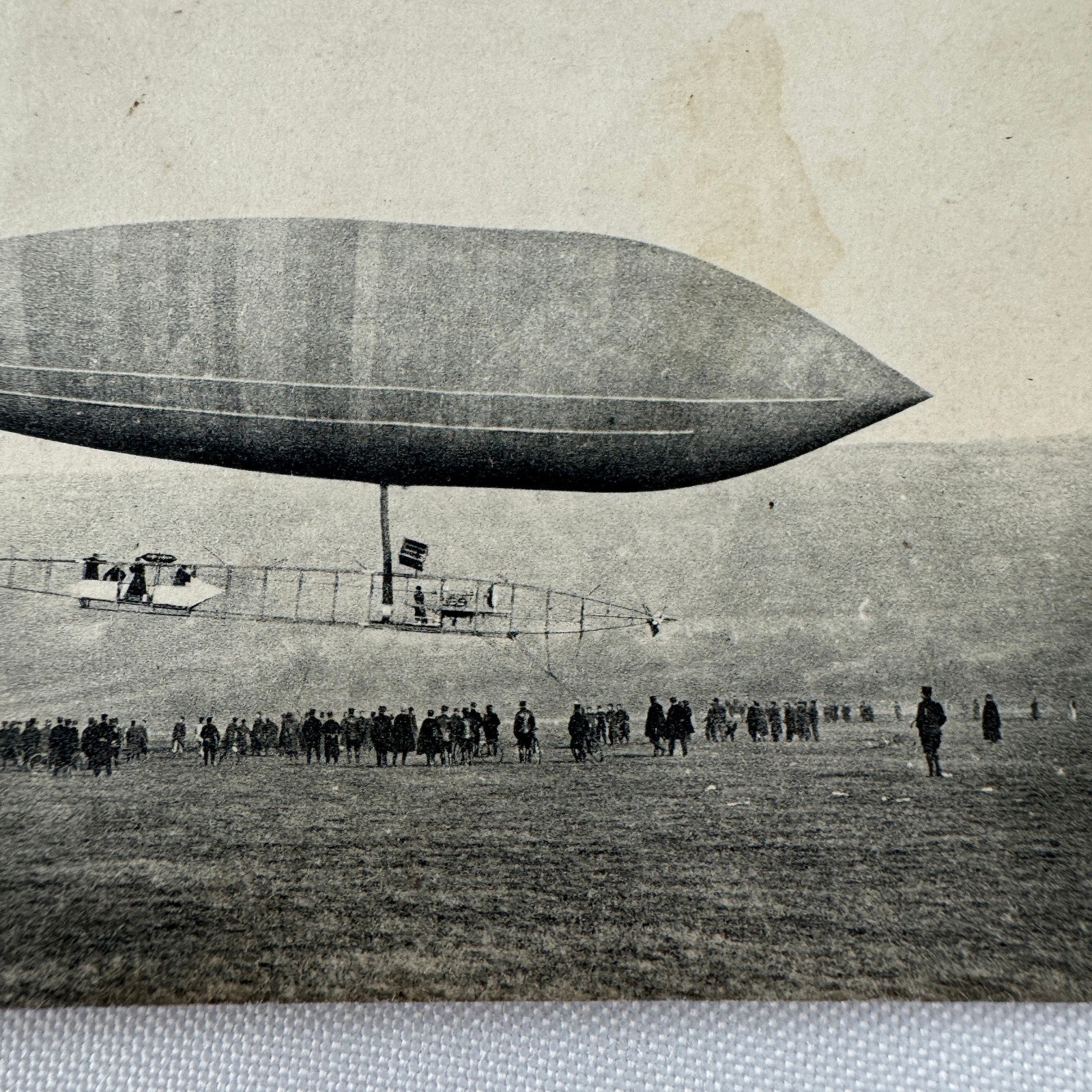 Vintage Zeppelin Airship Dirigible Postcard Post Card French Ville de Paris