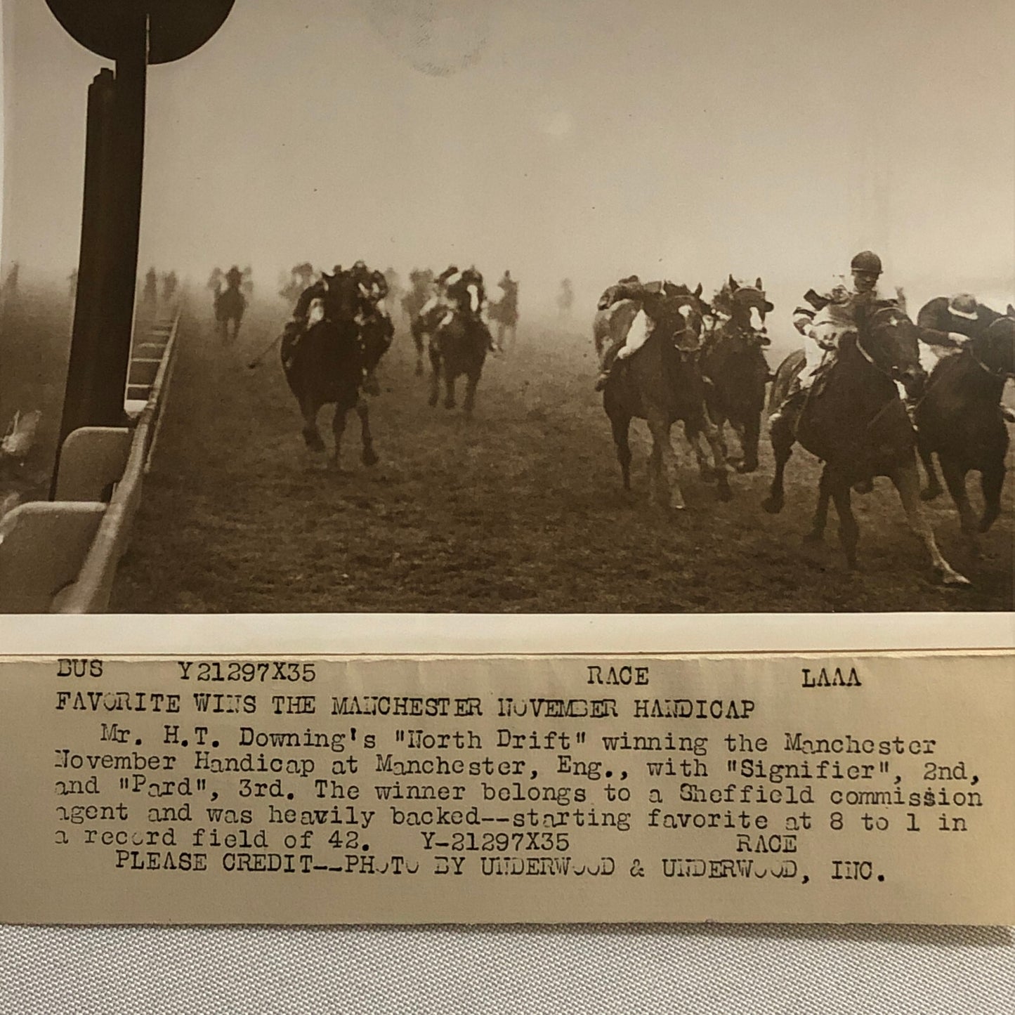 Press Photo Photograph Manchester Horse Racing Race Underwood & Underwood Photo