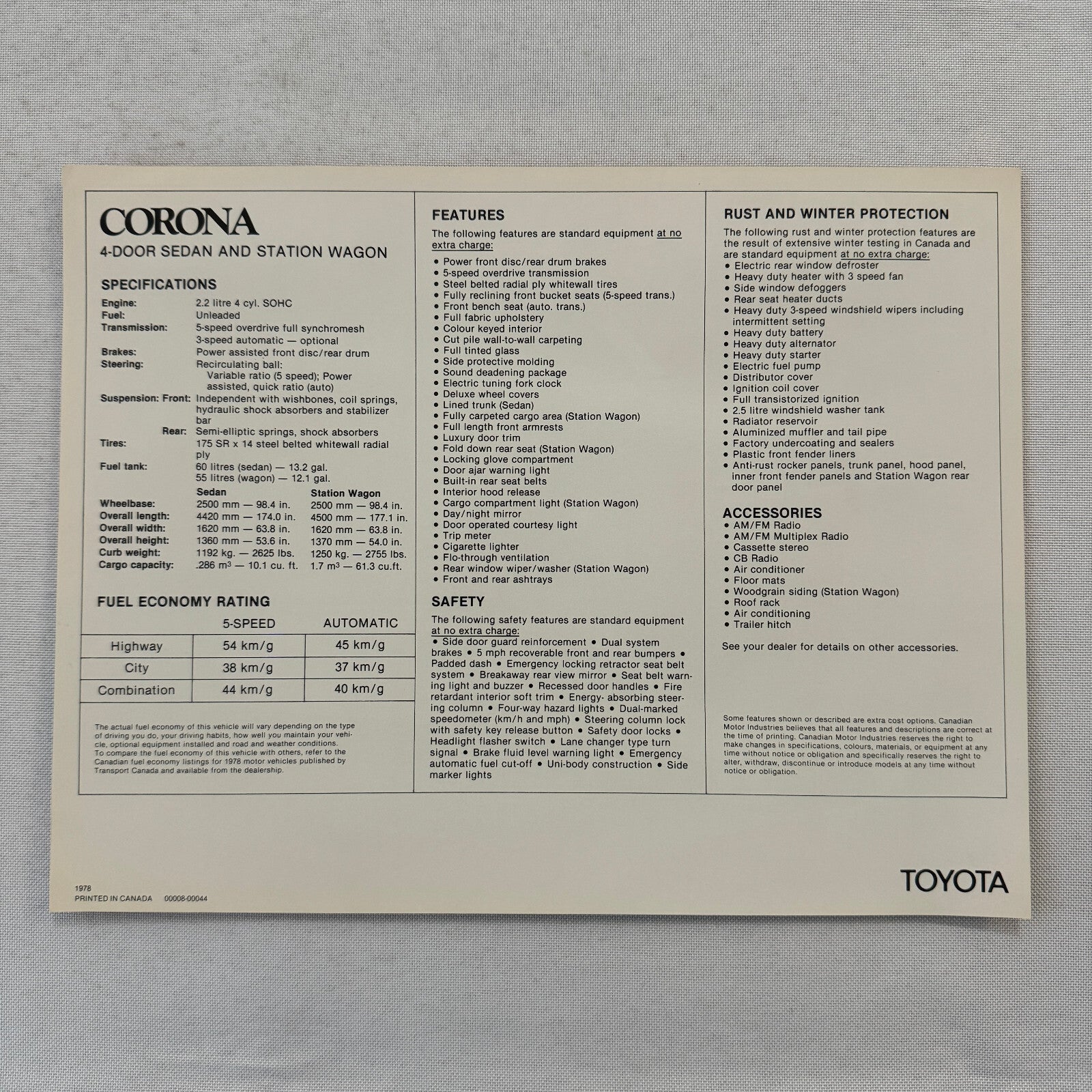 1978 Toyota Corona Sedan and Station Wagon Car Sales Brochure Catalog Canadian
