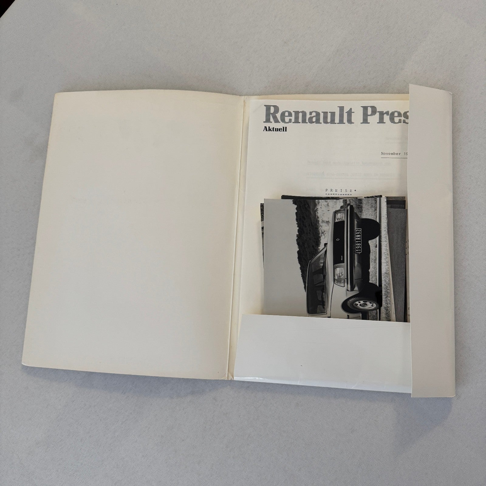Renault 18 Diesel Car Factory Press Kit Renault 18 TD GTD GERMAN Text 1980 1981