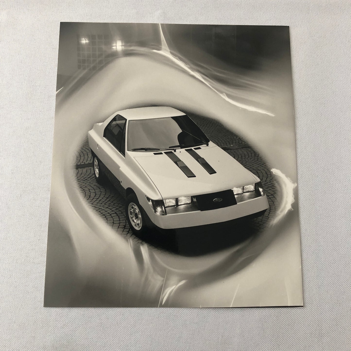 Ford Ghia Design Microsport Prototype Concept Car Press Photo Photograph
