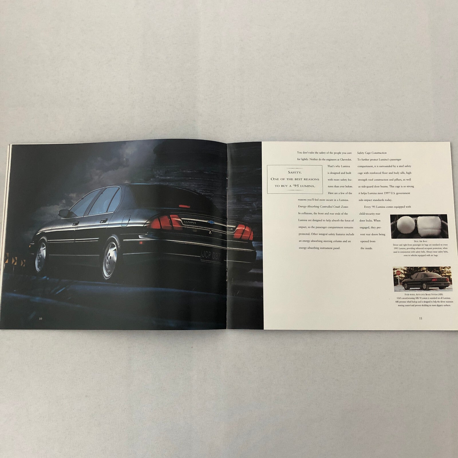 1995 Chevrolet Lumina Sales Brochure Catalog
