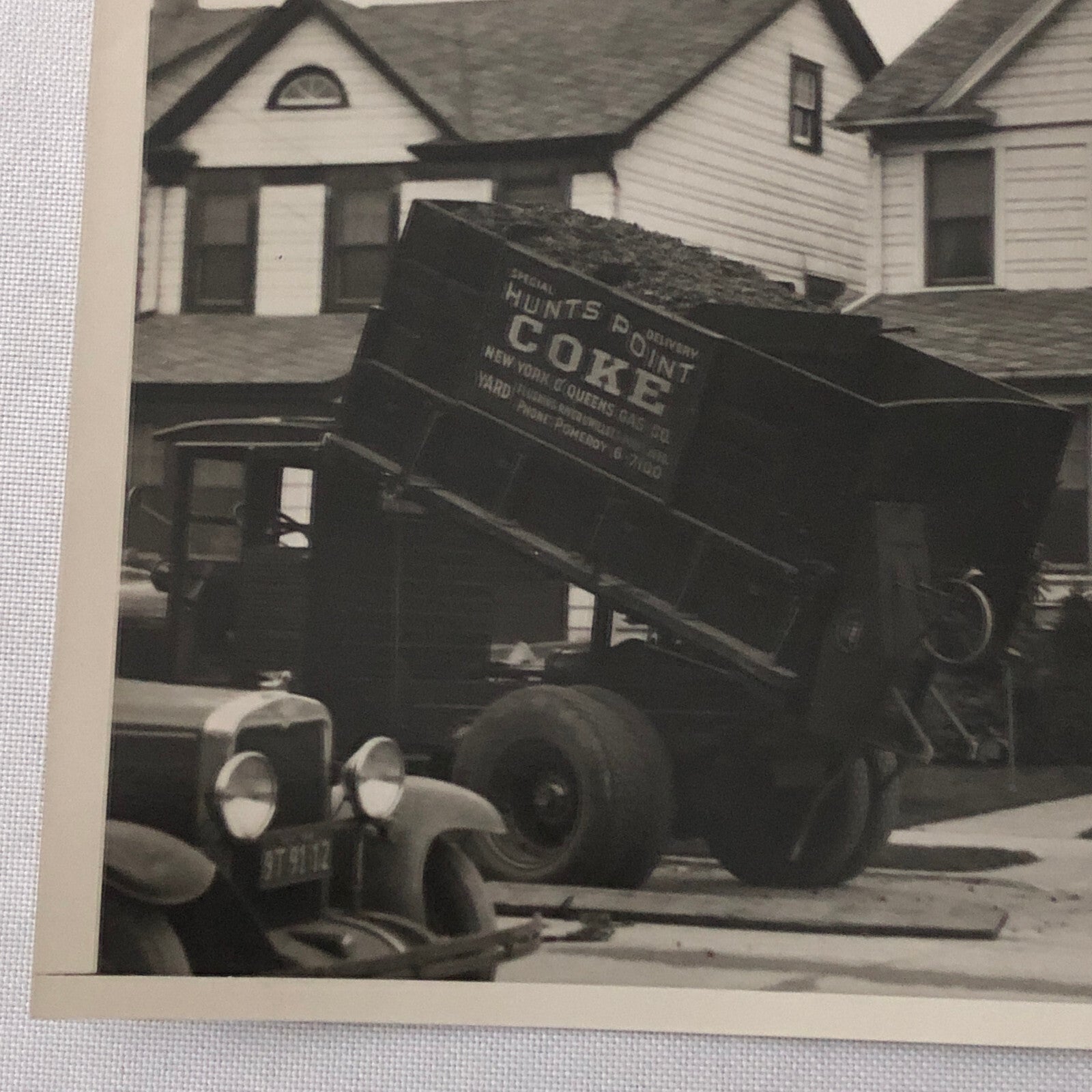 Press Photo Photograph Truck Delivering Coke Coal for Winter Keystone Underwood