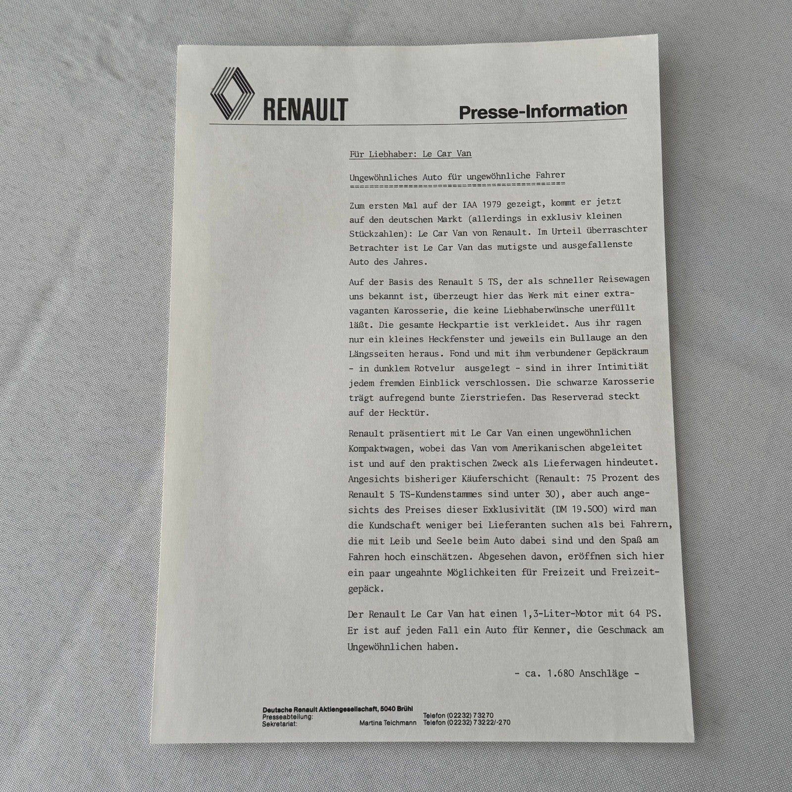 1980 Renault Press Kit Le Car Van Vagabund Renault ELF 20 Racing Car GERMAN