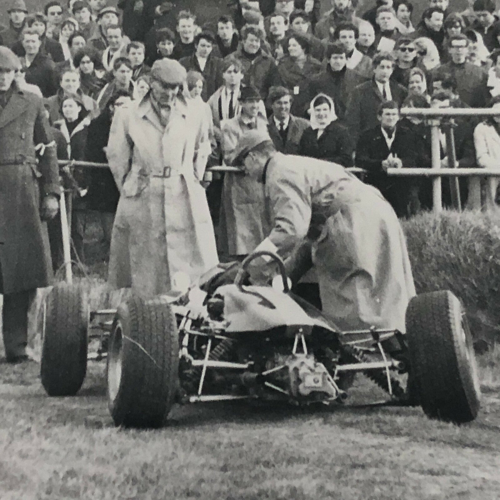 Vintage Racing Car Photo Photograph Print - 1967 Silverstone Easter Monday Race