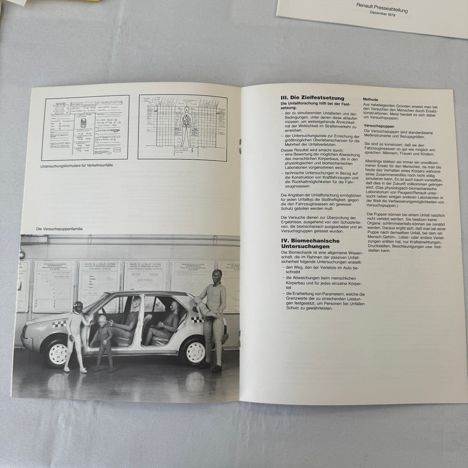 1980 Renault 5 Safety Testing Car Press Kit Brochure Photos Vintage GERMAN Text