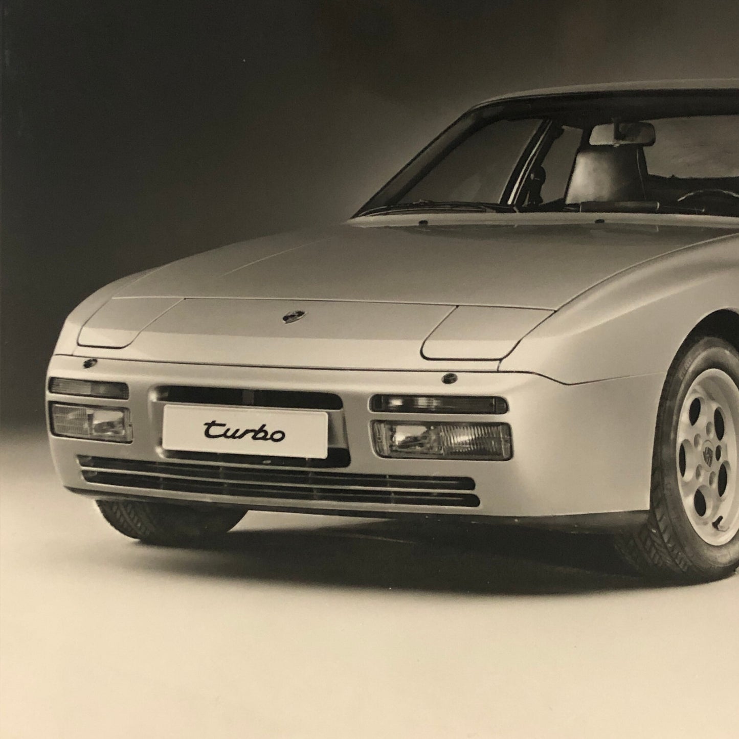 Vintage Porsche 944 Turbo Factory Werkfoto Photograph Press Photo 1985
