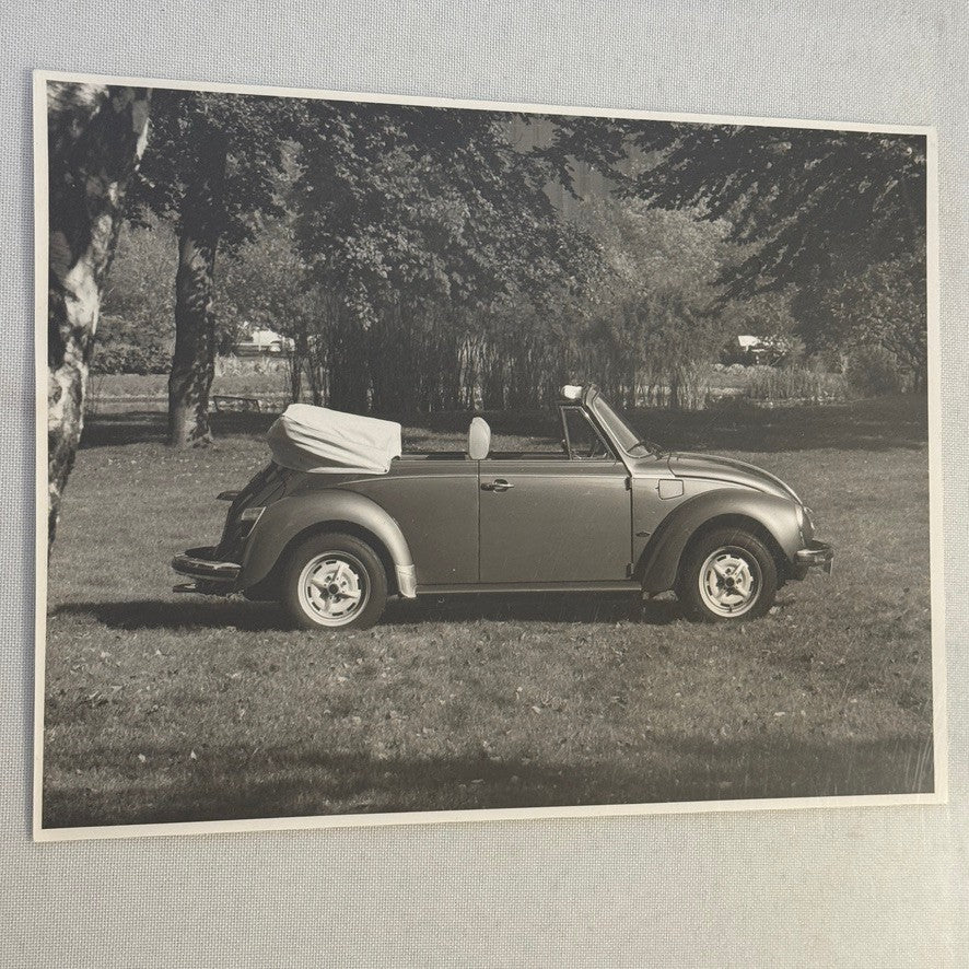 Vintage Volkswagen Beetle Convertible VW Bug Car Photo Photograph Cabriolet 1978