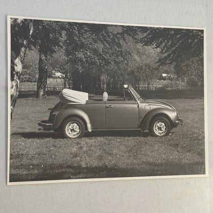 Vintage Volkswagen Beetle Convertible VW Bug Car Photo Photograph Cabriolet 1978