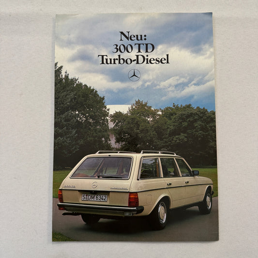 Mercedes Benz 300 TD Turbo Diesel Station Wagon Brochure Advertising GERMAN