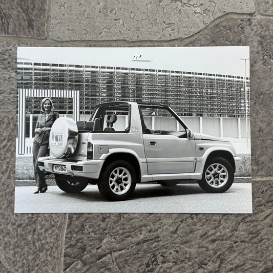 Suzuki Vitara Cabrio Elton John Edition Factory Press Photo Photograph Sidekick