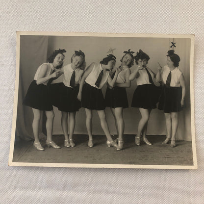 Circus Performers Dancers Comedy Photo Photograph Antony Girls