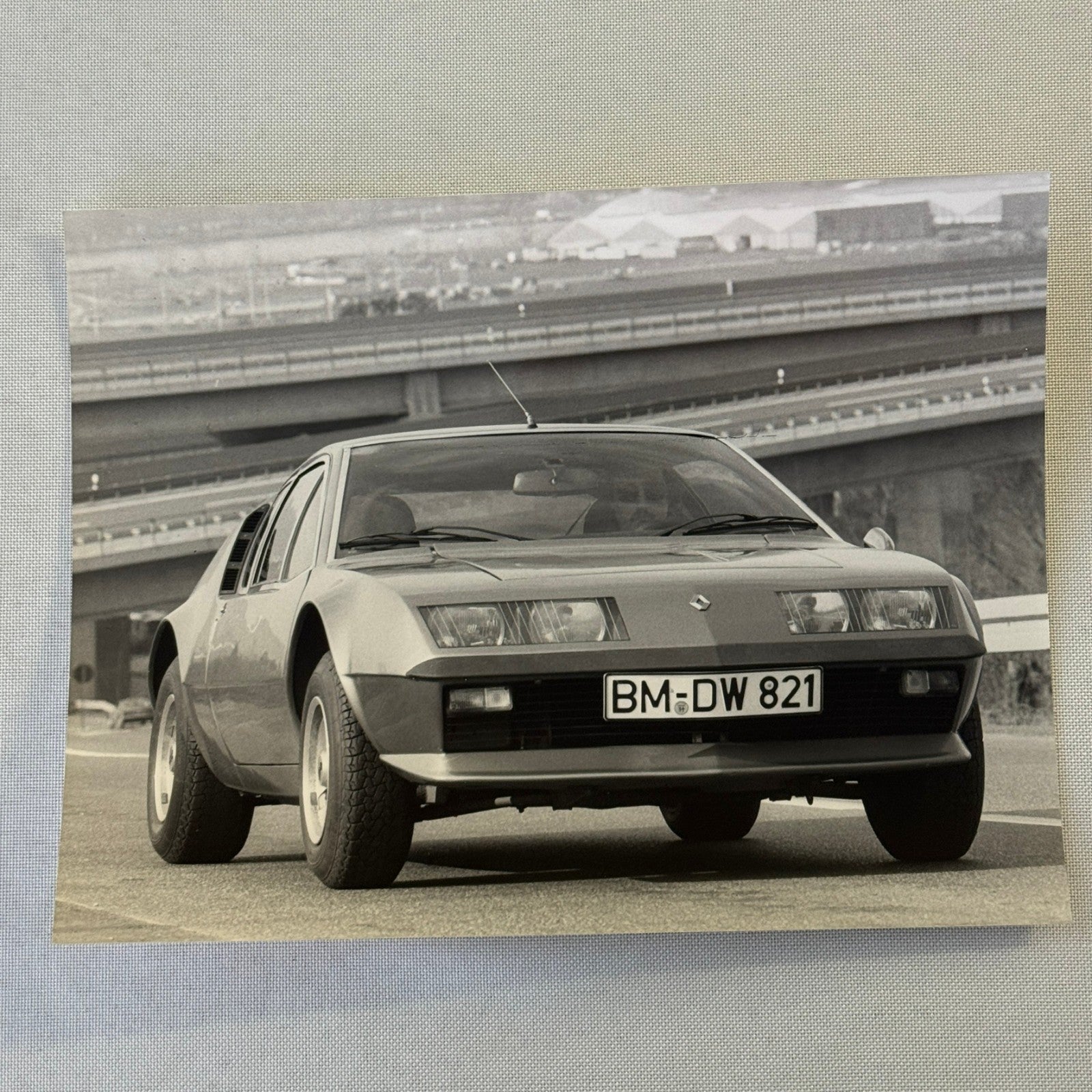 1980 Renault Alpine A310 Car Press Kit Brochure Photos Vintage GERMAN TEXT