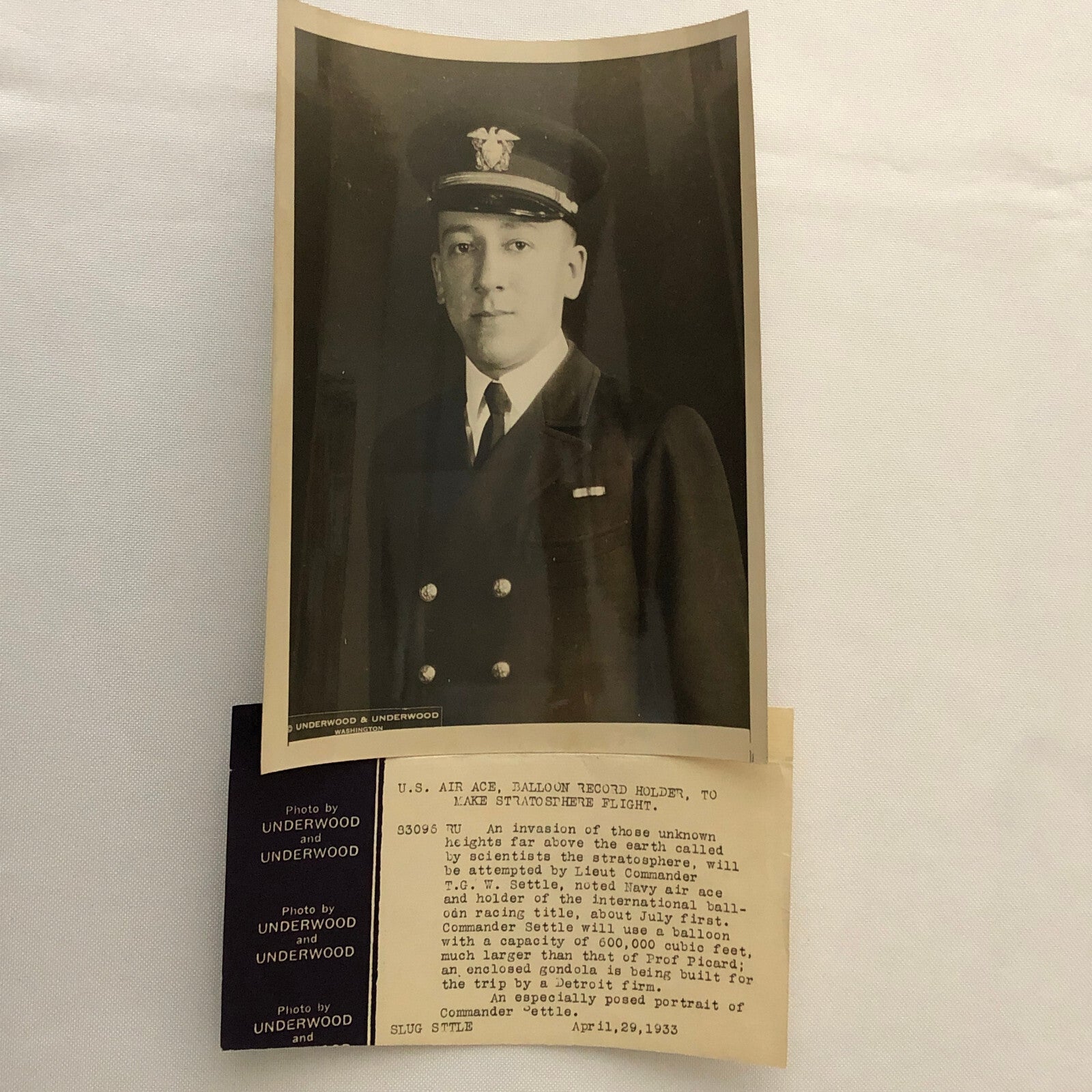 Press Photo Photograph Aviator T.G. W. Settle Balloon Pilot Record Attempt