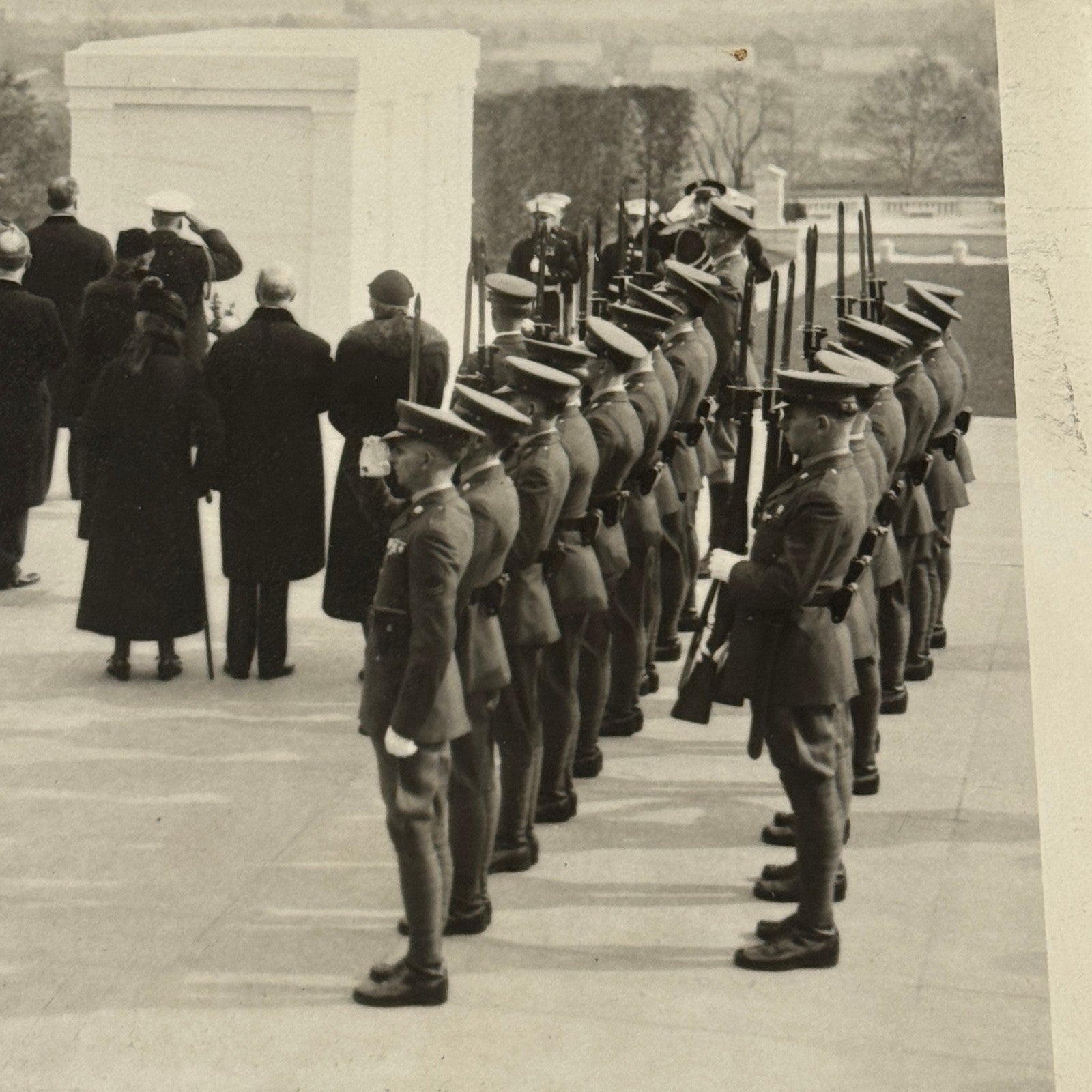 Arlington War Memorial Military Tomb of the Unknown Soldier 1933 Roosevelt