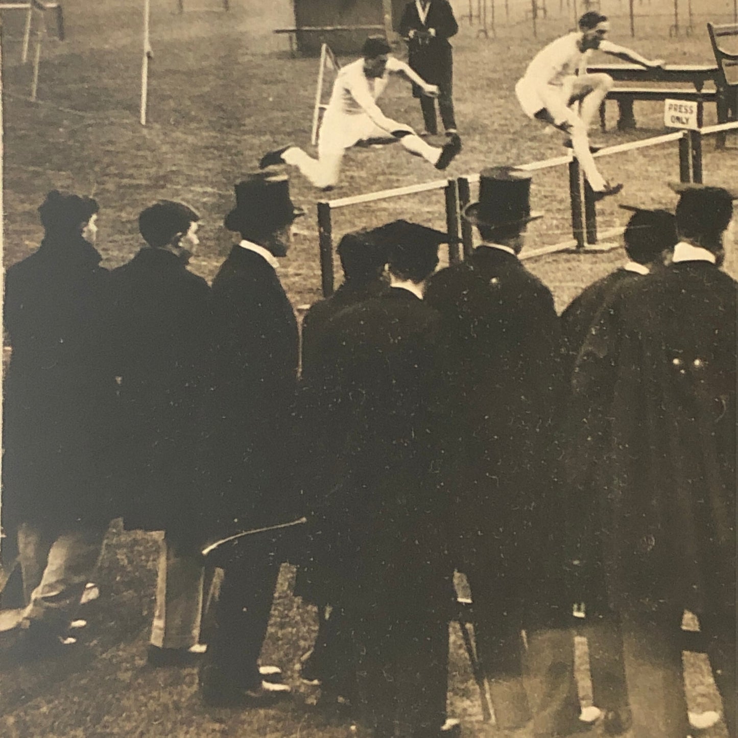 Press Photo Photograph Westminster School Boys Low Hurdles Jumping Running 1932