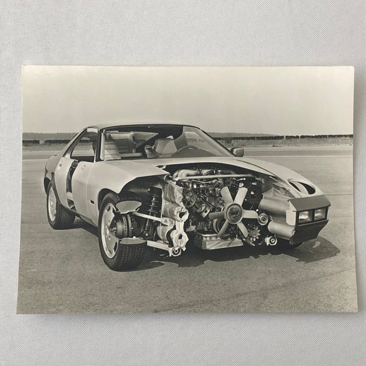 Vintage Porsche 960 Concept Car Factory Press Photo Photograph Werkfoto Cutaway