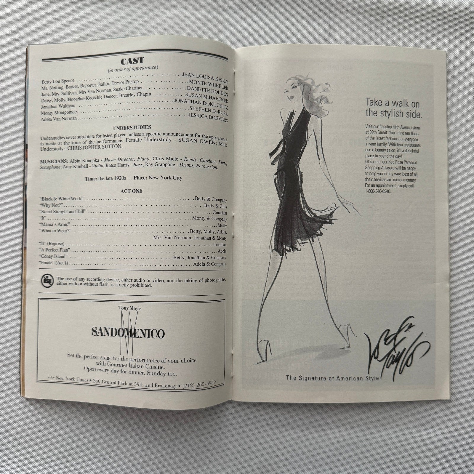 The IT Girl Theater Playbill Cast Signed Autographed Jean Louisa Kelly