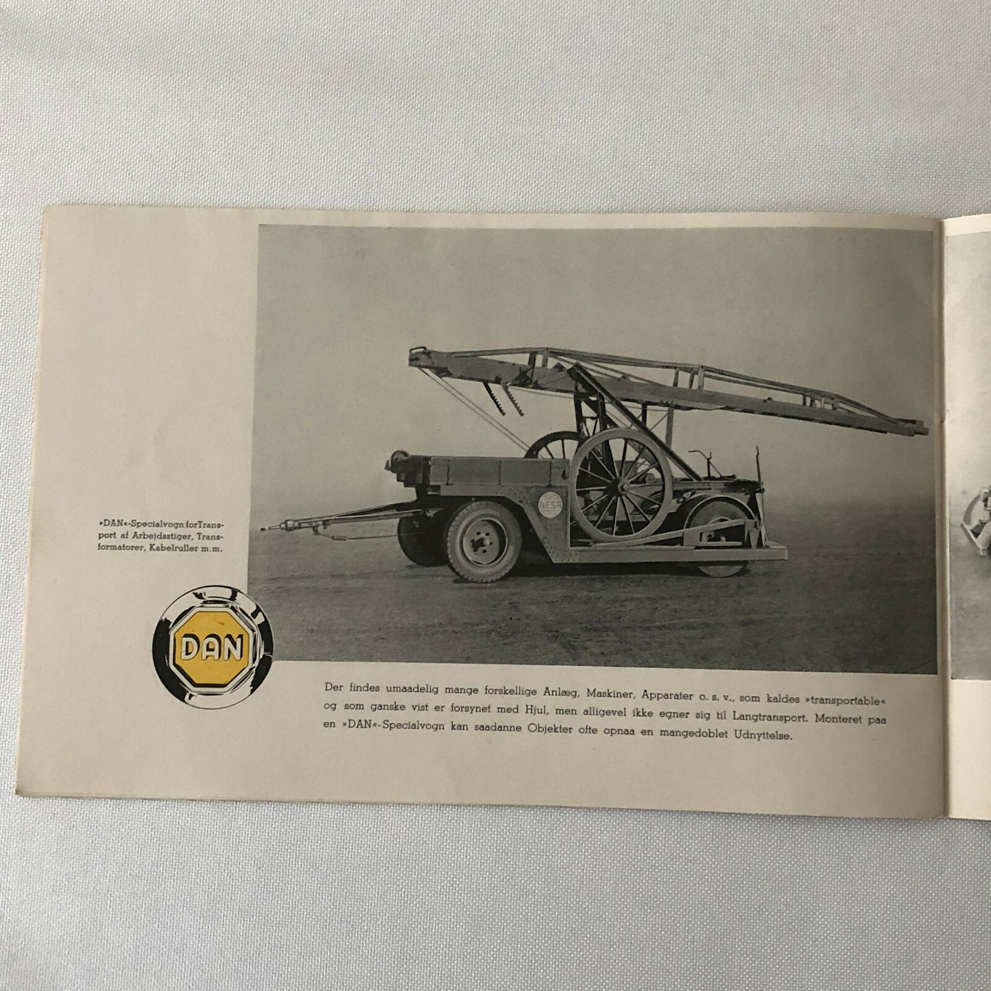 Vintage Dan Trailer and Truck Sales Brochure Catalog - DANISH Text 