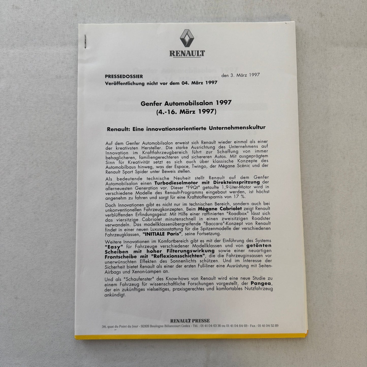 1997 Renault Geneva Auto Show Press Kit Clio Twingo Megane Spider GERMAN