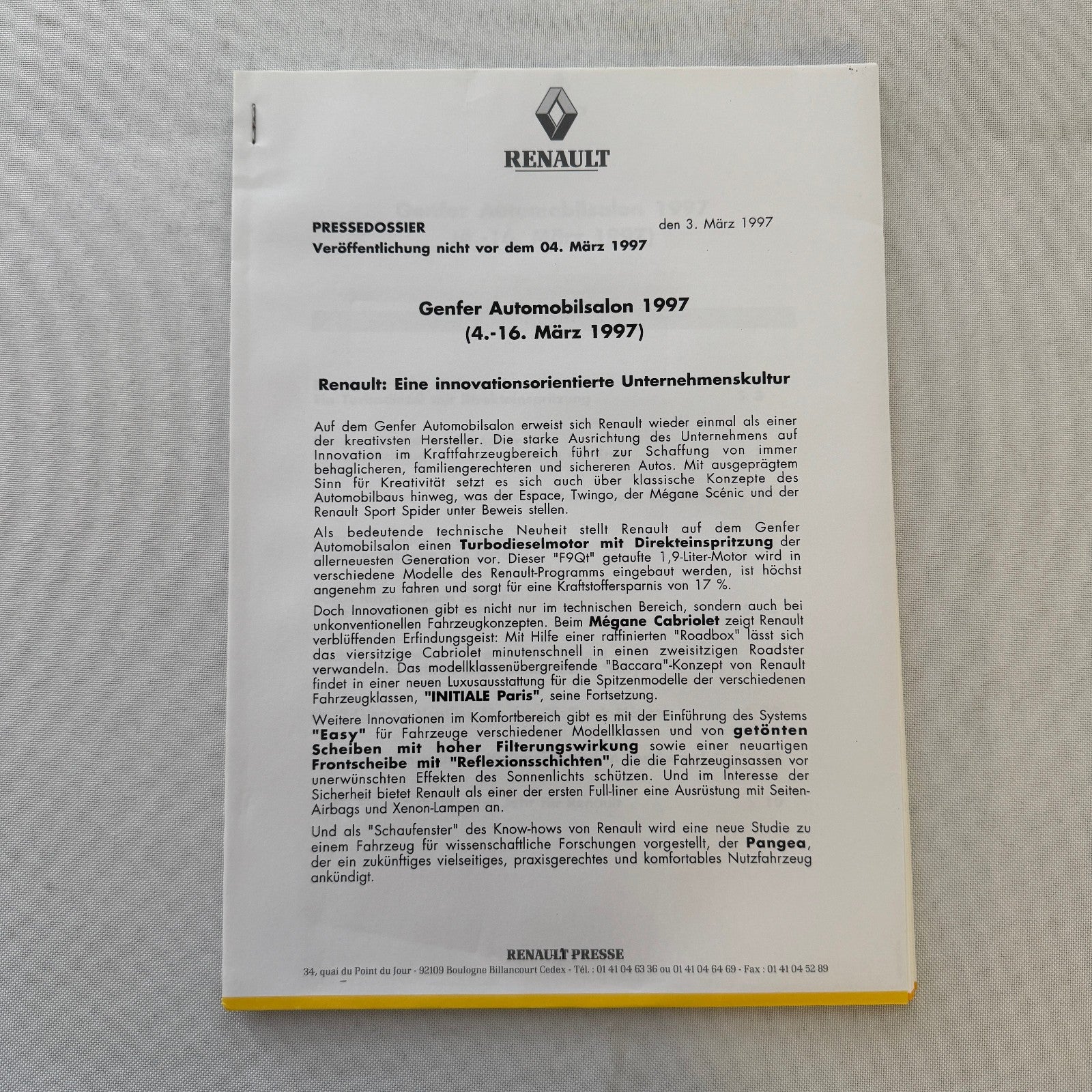 1997 Renault Geneva Auto Show Press Kit Clio Twingo Megane Spider GERMAN