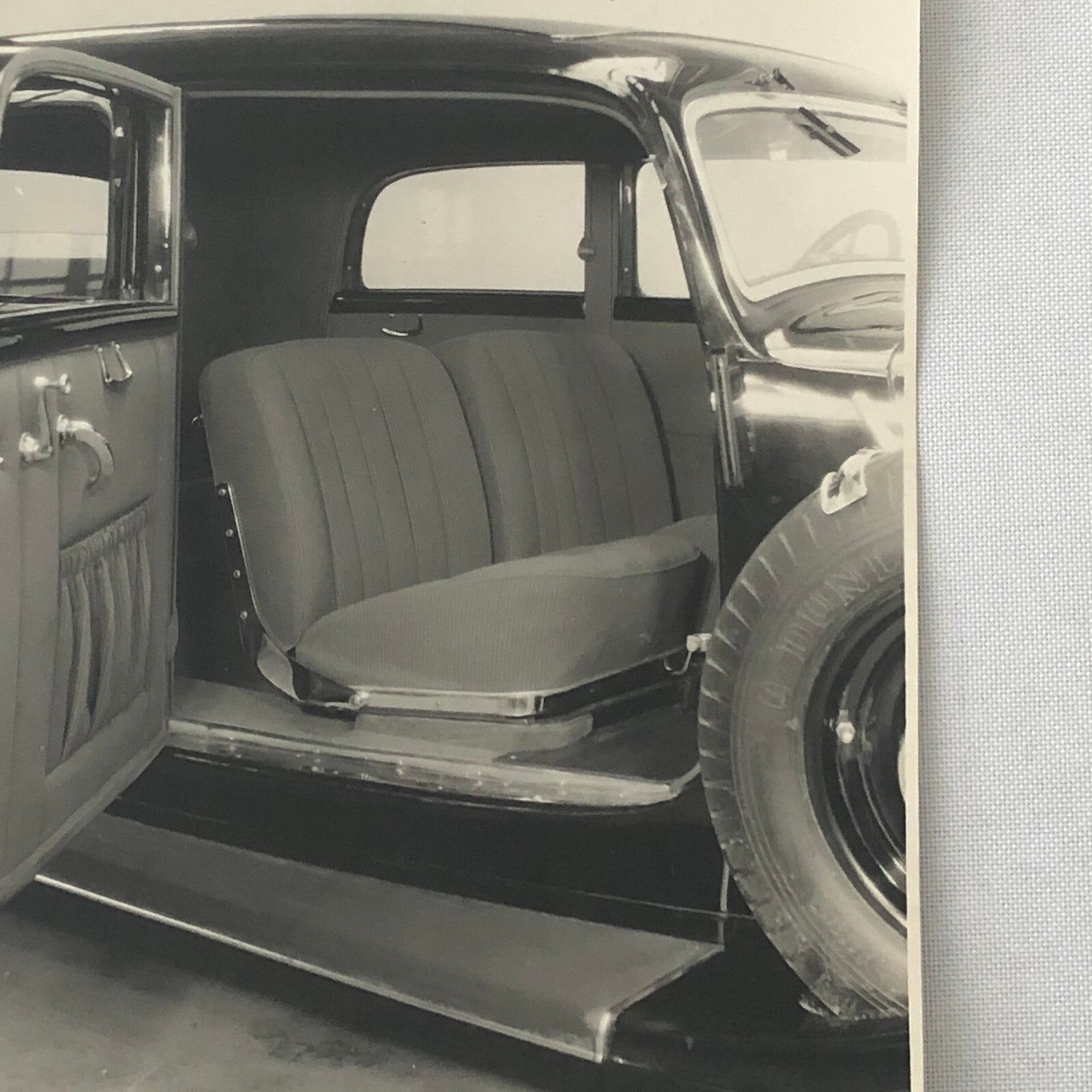 Vintage Car Automobile Photo Photograph Print - Tag REA22E4