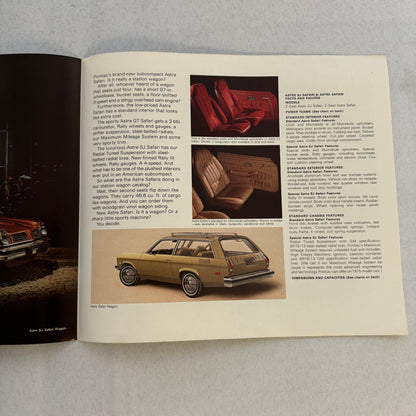 1975 Pontiac Safari Station Wagon Sales Brochure Catalina Grand LeMans Astre