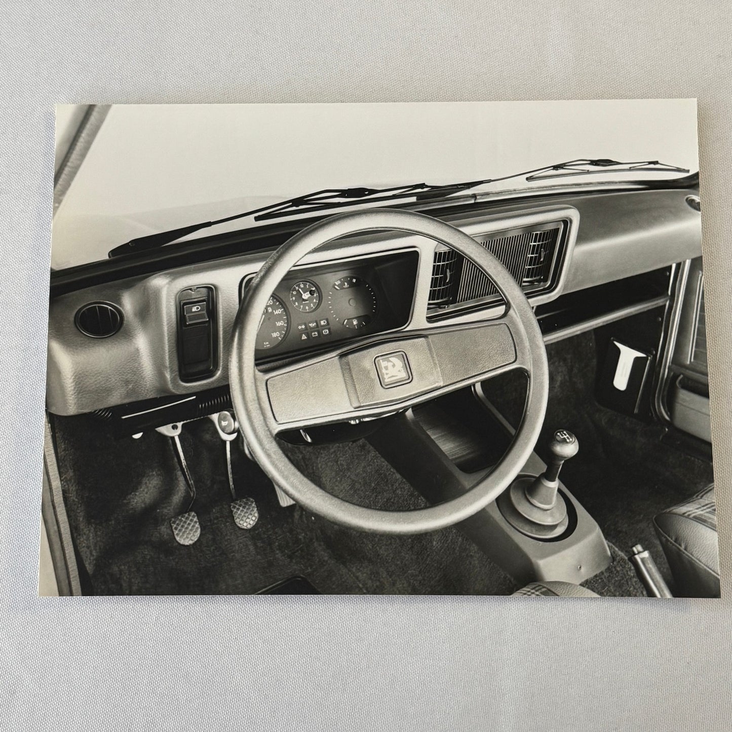Opel Chevette Car Press Kit Brochure Photos 1980 1981 GERMAN