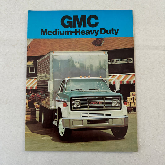 GMC Medium Duty Truck Sales Brochure Catalog 5000 6000 6500 7500 Series Models