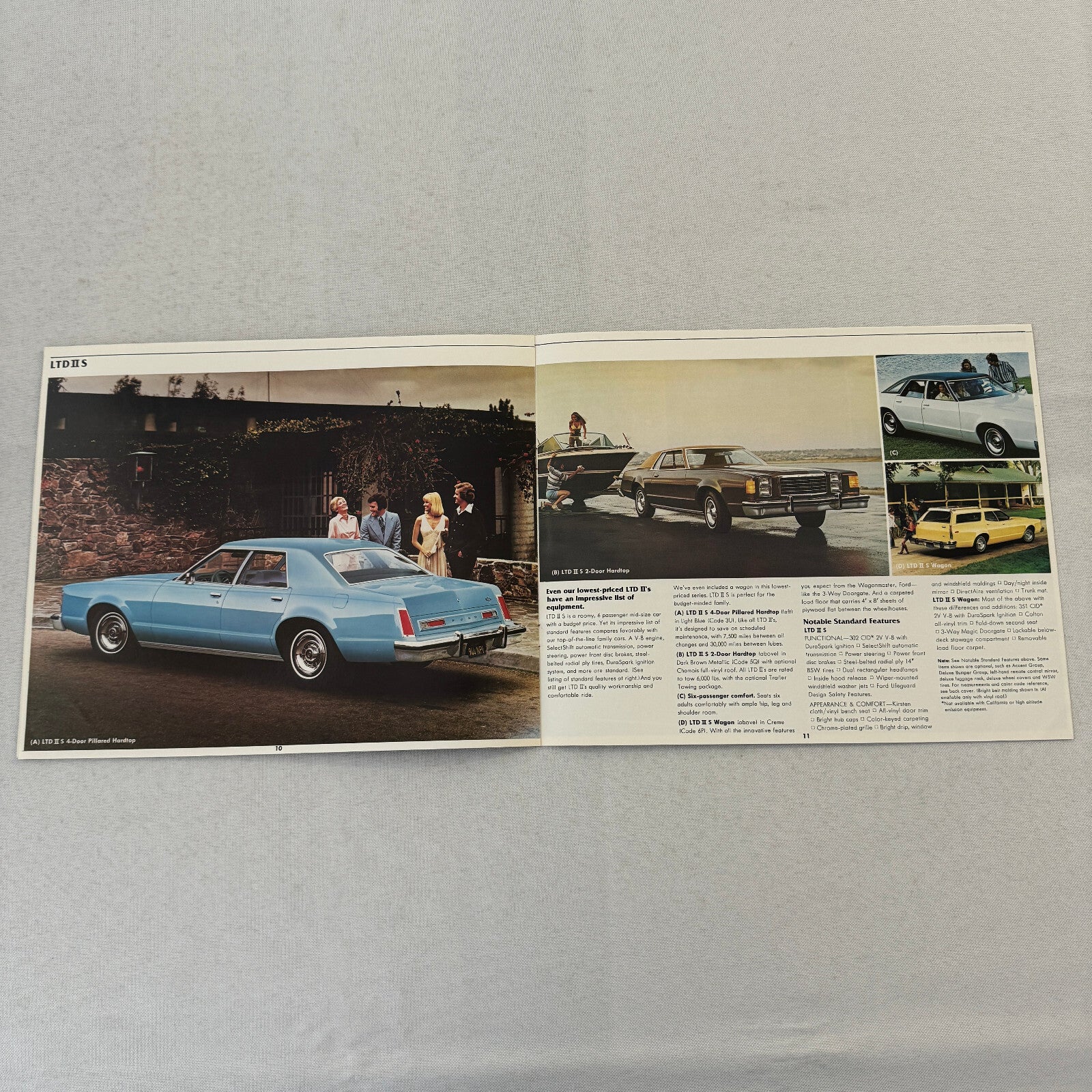 1977 Ford LTD II Car Sales Brochure Catalog Hardtop Sedan Station Wagon