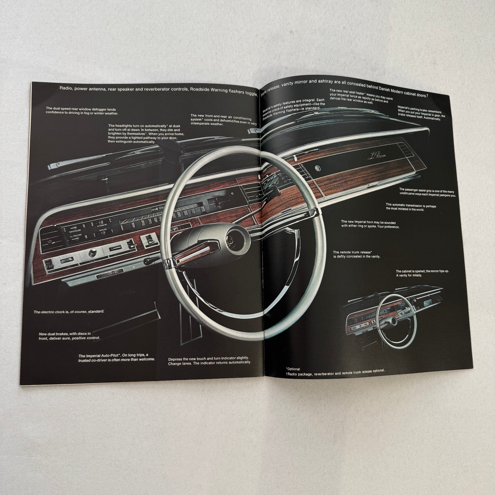 1967 Imperial Car Sales Brochure Catalog Crown Convertible Coupe LeBaron Hardtop