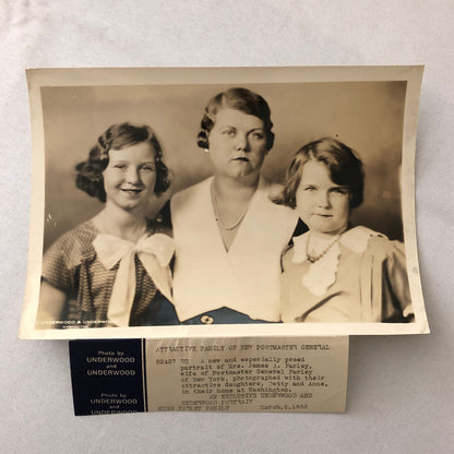 Press Photo Photograph Postmaster General James A Farley Wife Children Family