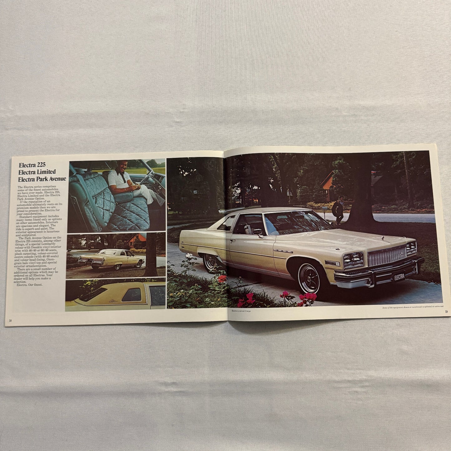 1976 Buick Car Sales Brochure Catalog Regal Century LeSabre Estate Wagon Riviera