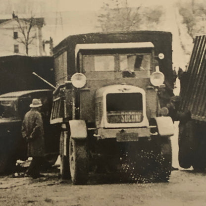 Press Photo Photograph Truck Accident Crash Batavia New York NY Disaster