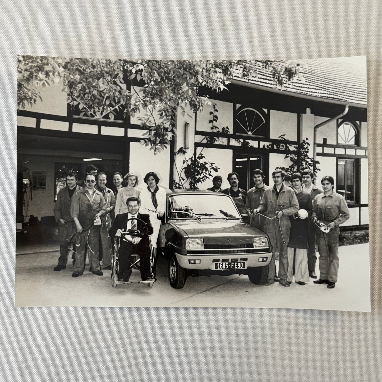 1981 Renault Disabled Driver Car Press Kit Brochure Photos Renault 5 18 Fuego