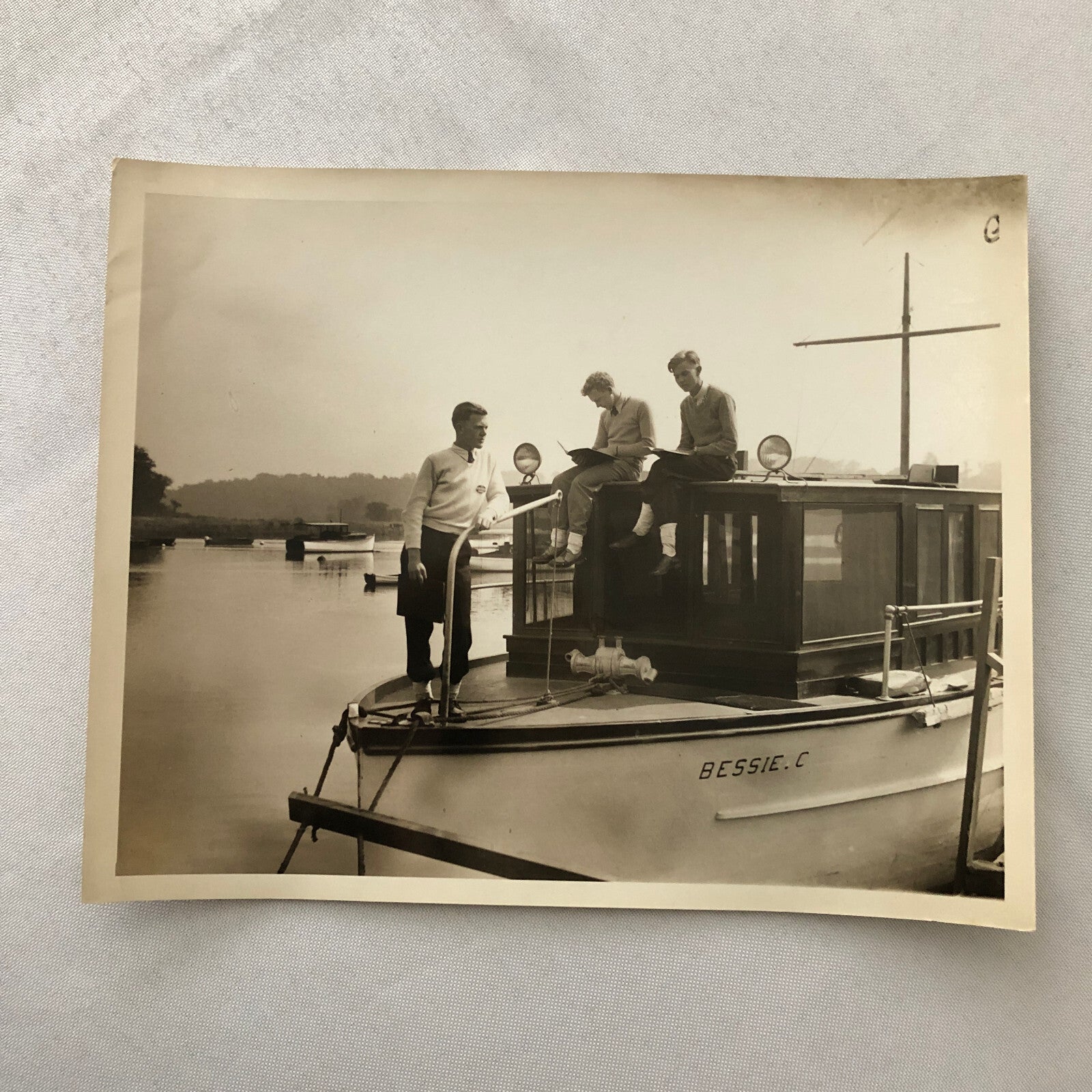 Press Photo Photograph Rutgers College Students Live on Yacht Boat NJ New Jersey